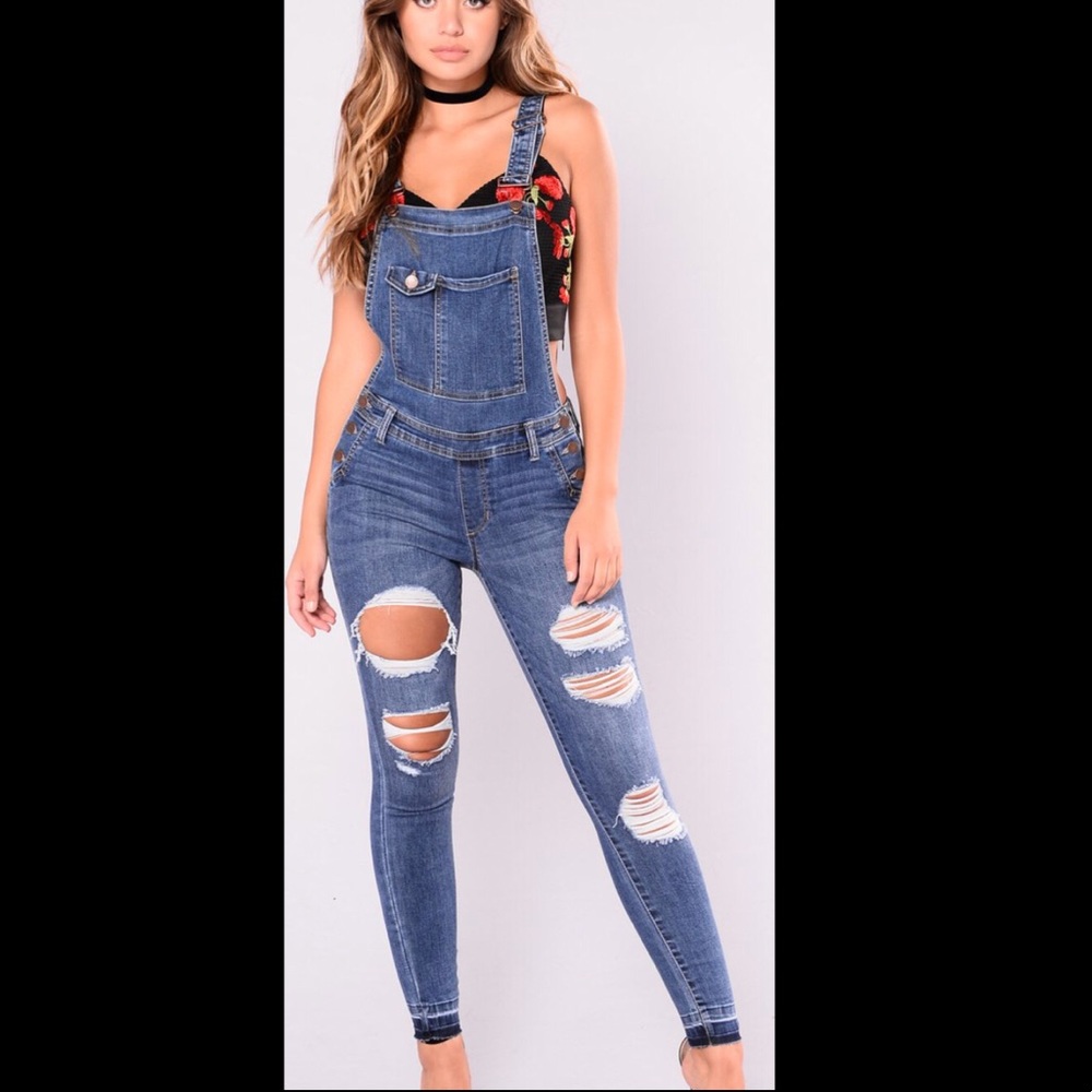 Overalls ♨️♨️